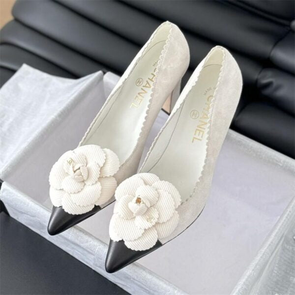 CHL Camellia Pointed Toe Stiletto Heels 0424082808