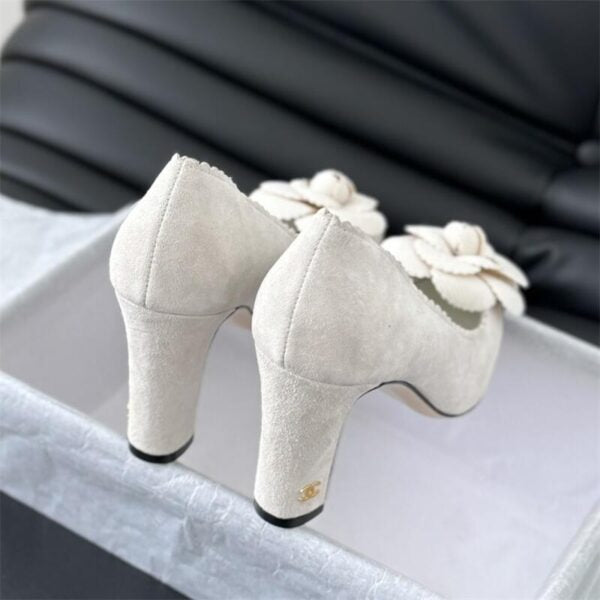 CHL Camellia Pointed Toe Stiletto Heels 0424082808
