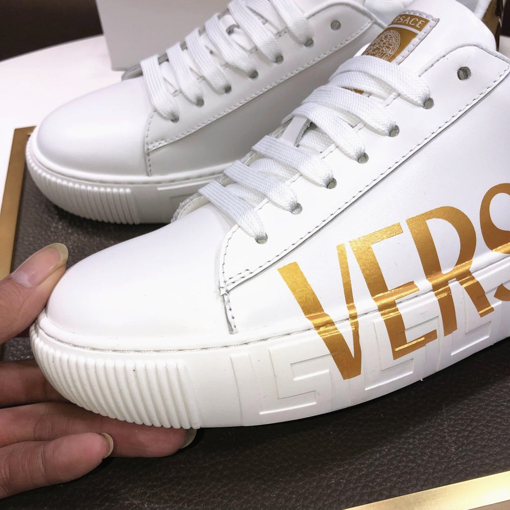 New fashionable and versatile sneakers XC0425122606
