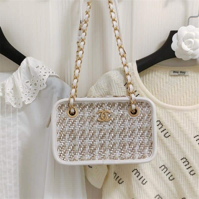 CC Women Lambskin Weave Cross Body Bag 10240663