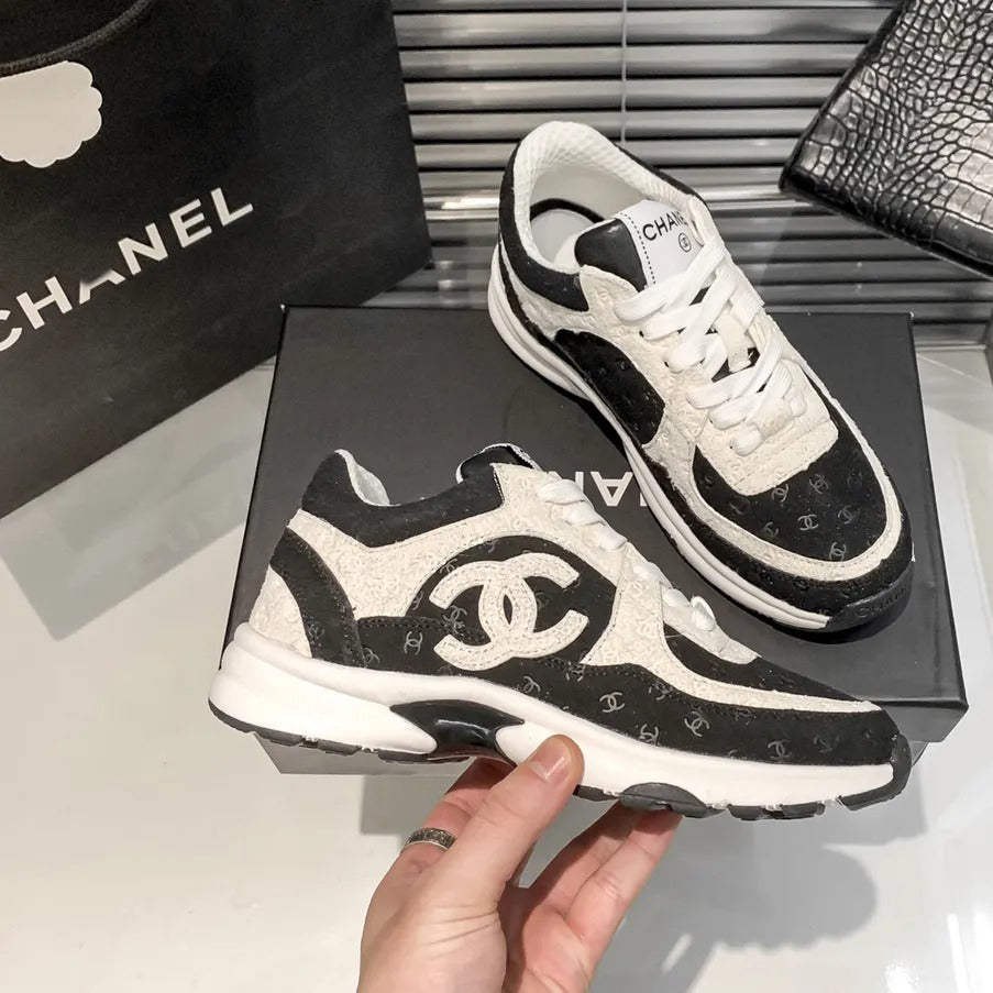 New Letter Print Casual Sneakers